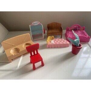 Lot of Doll House Furniture Fisher Price Little People Castle Princes Double Bed